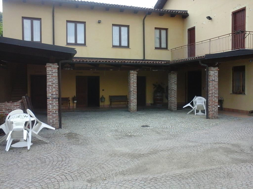 Agriturismo Il Ciabot Villa Barolo Exterior foto